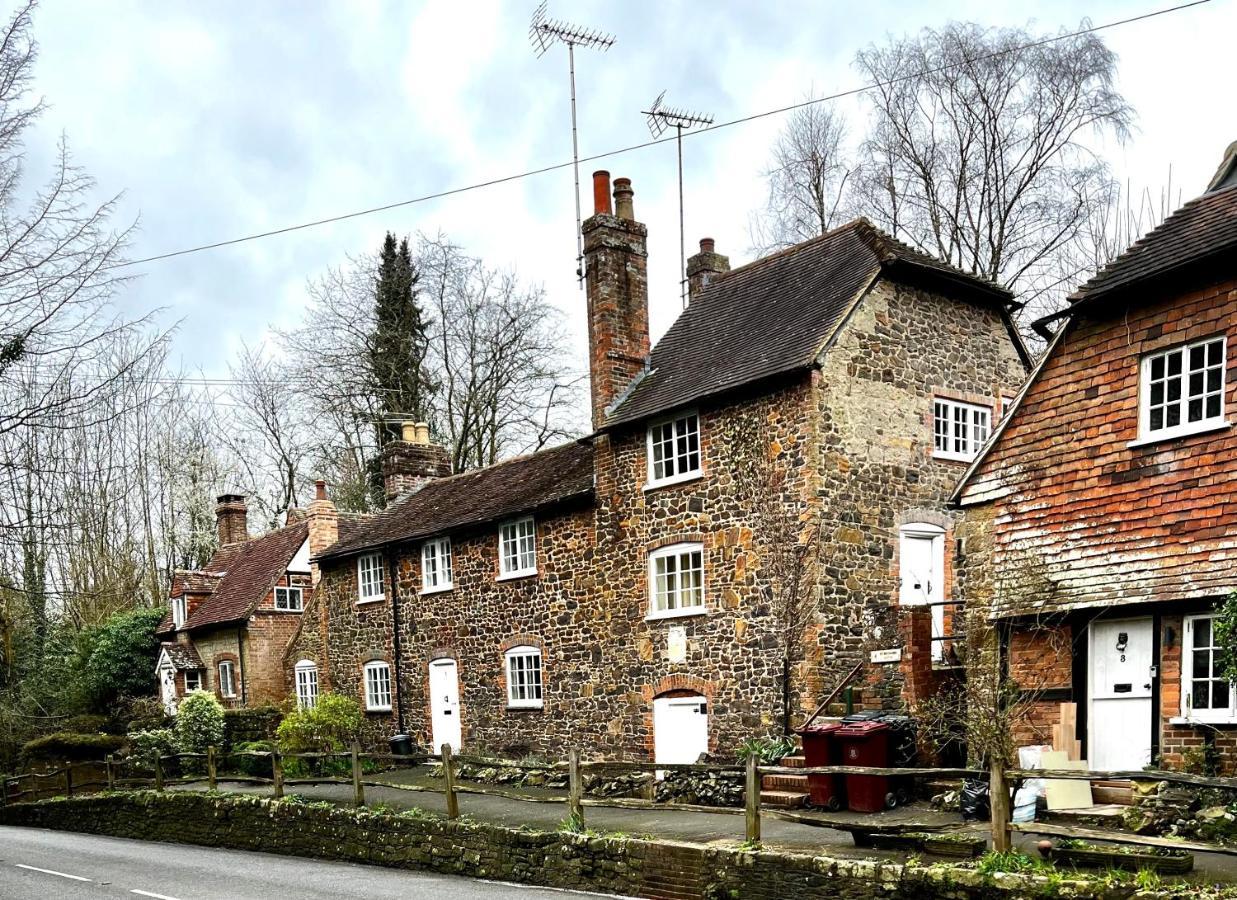 4 St Richard'S Cottages Fittleworth Bagian luar foto